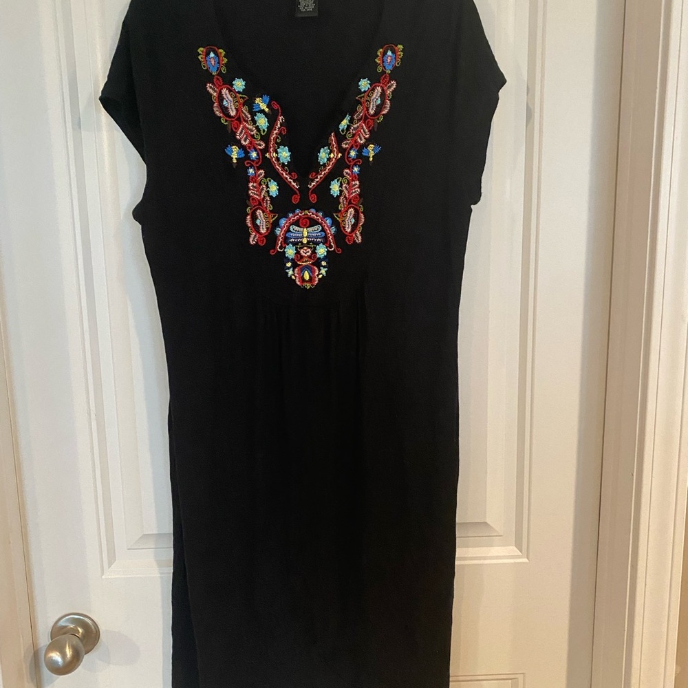 Design History Dress Black Embroidery size XL